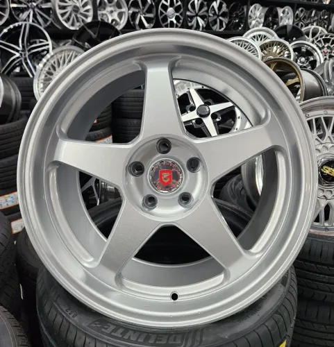 Jogo de rodas aro 18 5x114 GISA Exclusivas Tala 9,5 FULL - Flow form