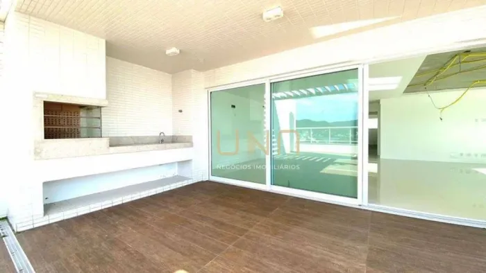 Cobertura com 3 dormitórios à venda, 290 m² por R$ 11.000.000,00 - Agronômica - Florianópo