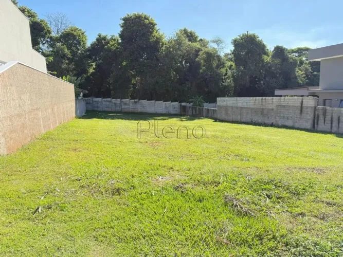 Terreno à Venda no Condomínio Terras de Santa Teresa em Vinhedo, São Paulo.