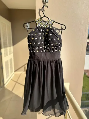 Vestido Preto de Festa