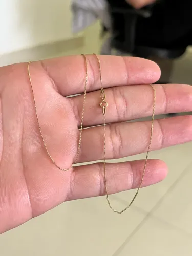 Corrente fina maciça de Ouro 18k(750)