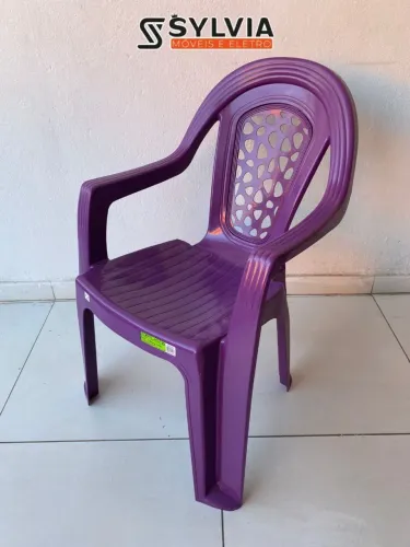 Cadeira de balanço de plástico 