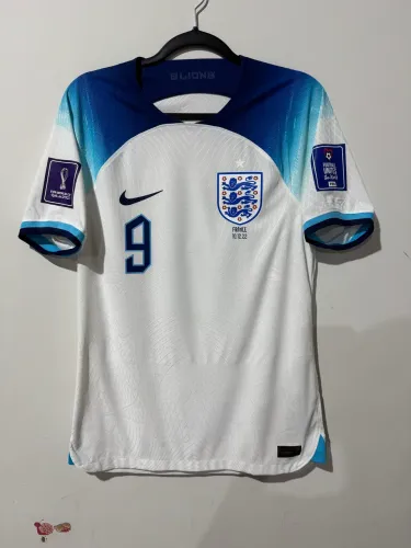 Camisa Inglaterra Copa do Mundo 2022 Kane 9 Jogador original 