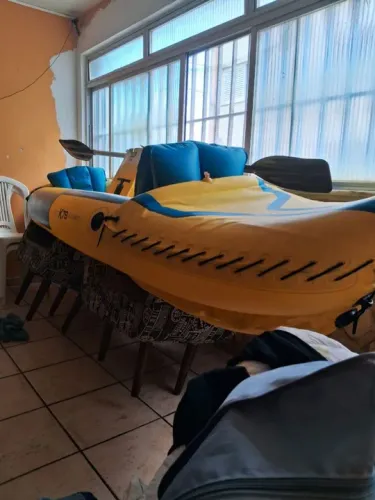 Caiaque inflável até 2 pessoas