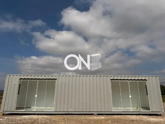 Suítes em container dry com alto padrão de acabamento