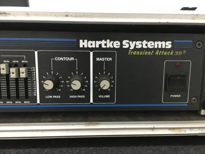 Hartke Systems Transient Attack Amplificador e caixa