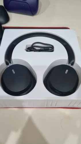 Headset Baseus Bowie D05 Bluetooth 5.3 - Over-ear, 70h Bateria, Microfone ENC