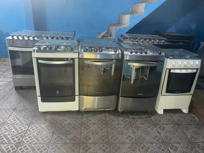 Fogões 4, 5 e 6 bocas