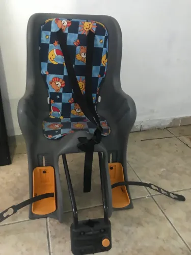 Cadeirinha de bicicleta infantil 