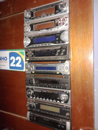 Frentes de rádio de carro