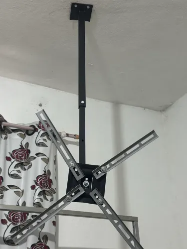 Vendo suporte de teto Tv de até 55 polegadas?