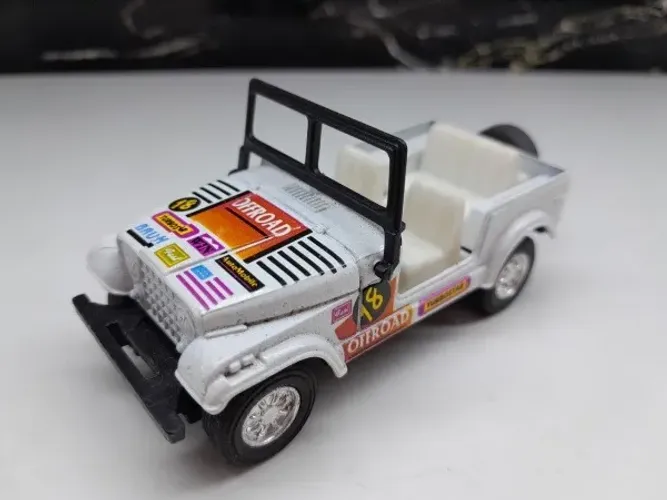Miniatura Jeep Willys 1/43 #3Branco