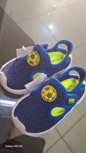 Tenis para bebê n.21 new look