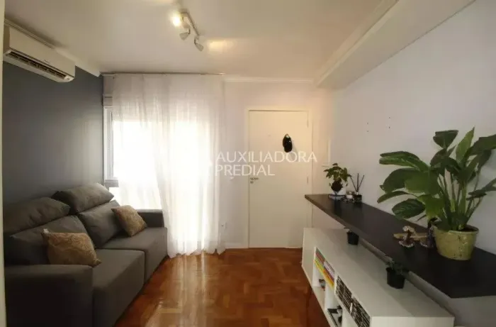Apartamento 2 quartos mobiliado, no bairro Petropolis em Porto Alegre