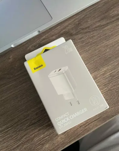 Carregador Baseus Quick Charge 20w - Tipo-c/Usb-a