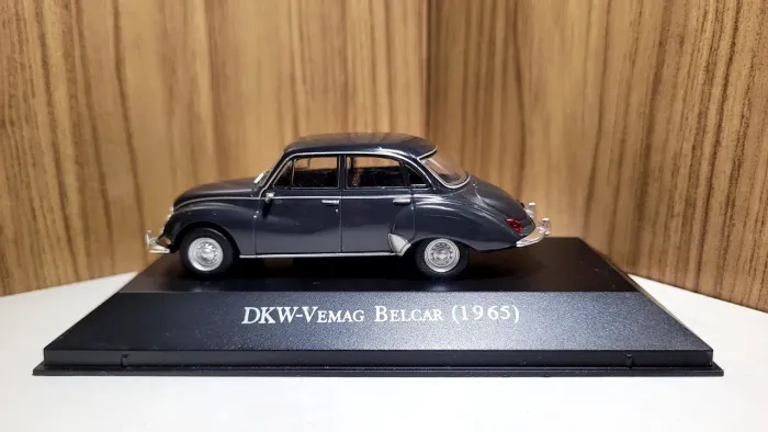 Miniatura | Carros Inesquecíveis do Brasil | DKW-Vemag Belcar (1965)