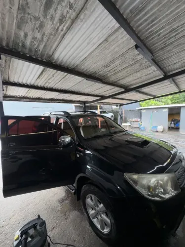 Toyota Hilux SW4 SRV D4-d 4X4 3.0 TDI Dies. AUT 2011