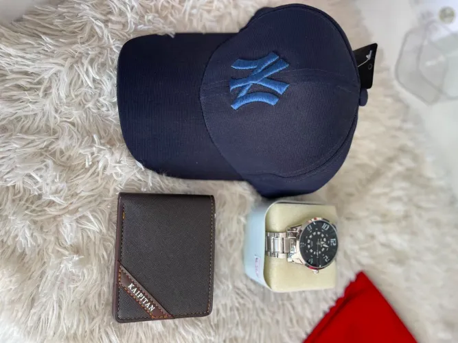 Kit presente dia dos pais boné carteira e Relógio