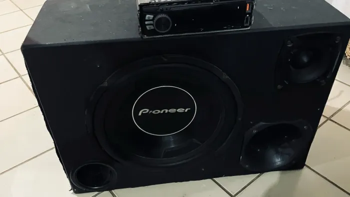 Som, módulo t800, processador, Sub pioner 450 wats rms,twiter e corneta