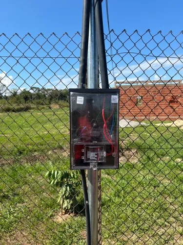 Poste padrão completo