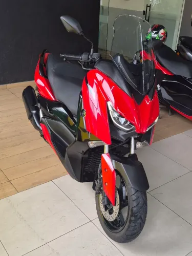 Yamaha Xmax 250 2024 Impecável 6.500km Revisada garantia de fábrica 