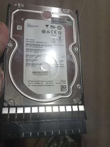 SERVIDOR HD SAS 4TB 7200RPM
