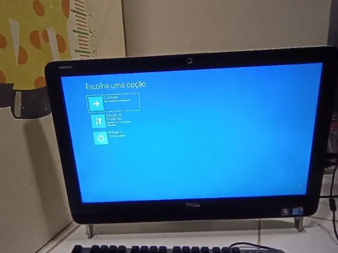 Computador CPU com Monitor com i3 e 3 GB de ram