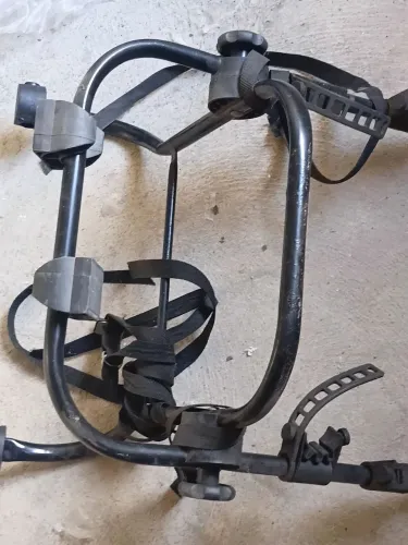 Suporte bicicleta, pra 2 baixe carro sedan ou hetch