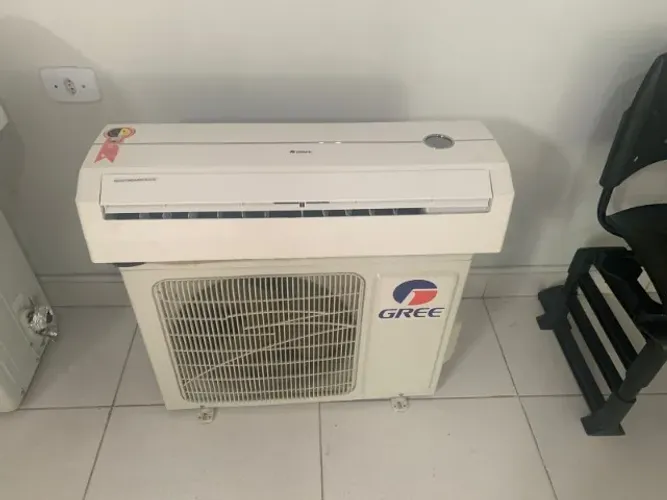 Vendo Ar condicionado GREE 9 mil btus convencional