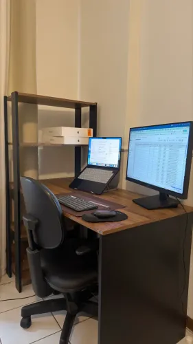 Mesa escrivaninha
