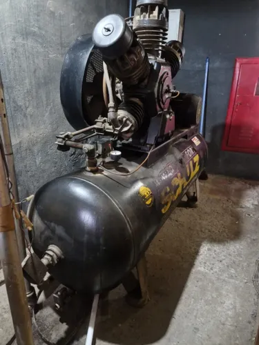 compressor industrial MSWV 60 425 litros 15 hp