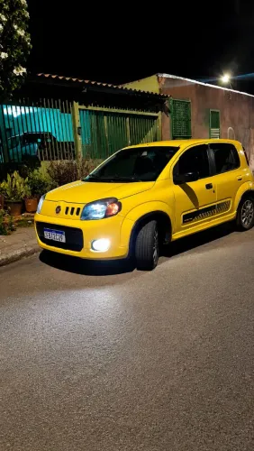 Fiat Uno Sporting 1.4 EVO Fire Flex 8V 4P 2014