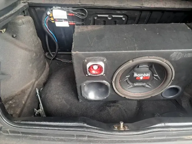 Caixa de Som Carro