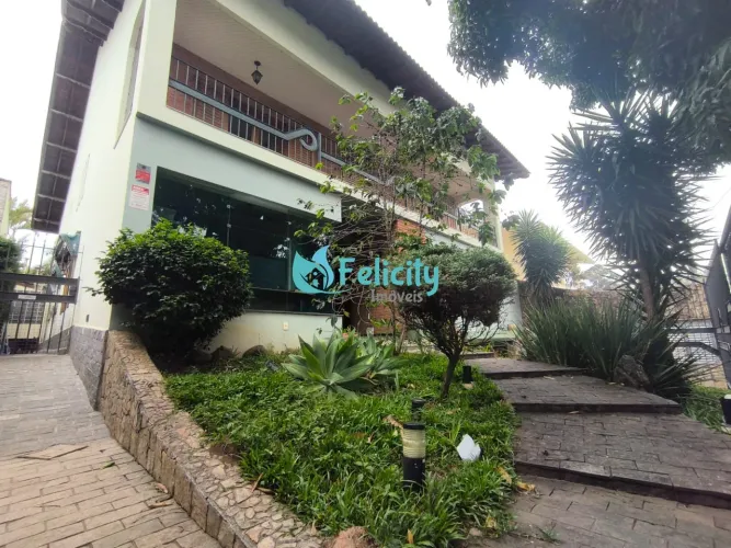 Sobrado alto padrão à venda com 360m², 4 quartos e 3 vagas | City America