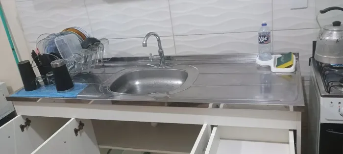 VENDO CUBA+ ARMÁRIO 250,00
