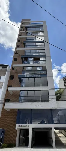 APTO DE COBERTURA 1 POR ANDAR - FRENTE FINO ACABAMENTO