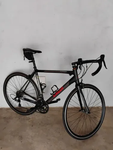 Caloi Strada speed- Shimano claris 16v - tamanho G