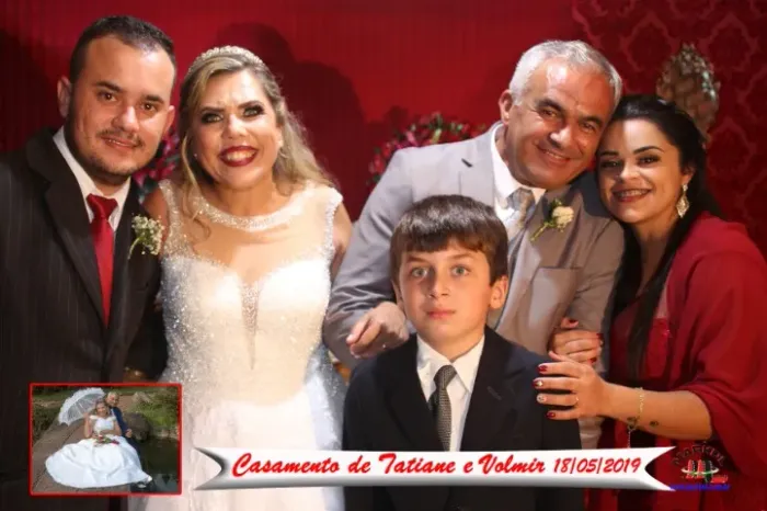 Fotógrafo Profissional + Foto Lembrança, entregues na hora aos seus convidados especiais