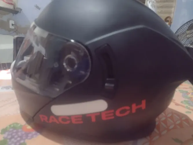 Capacete