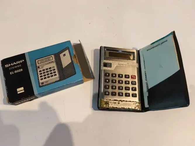 CALCULADORA SHARP ELSIMATE EL-8028 PARA PEÇAS OU POSSÍVEL RESTAURO