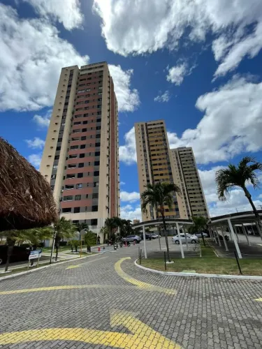 Apartamento com 3 dormitórios para alugar, 82 m² por R$ 2.800,00/ano - Nova Parnamirim - P