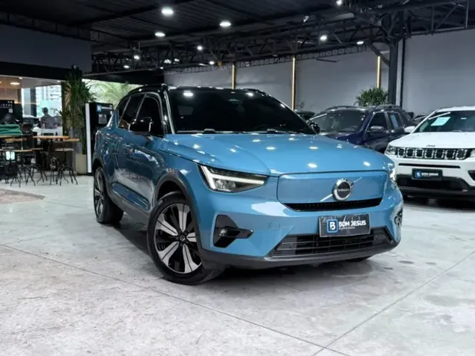 Volvo XC40 Recharge Plus (elétrico) 2023