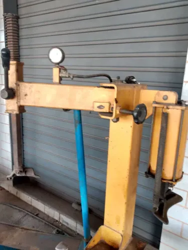 Montadora e Desmontadora de Pneu