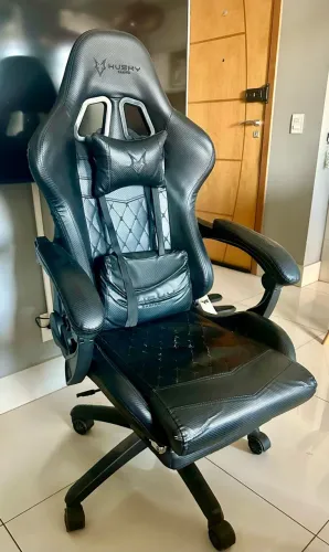 Cadeira Gamer c/ apoio para os pés - Husky Tempest 700