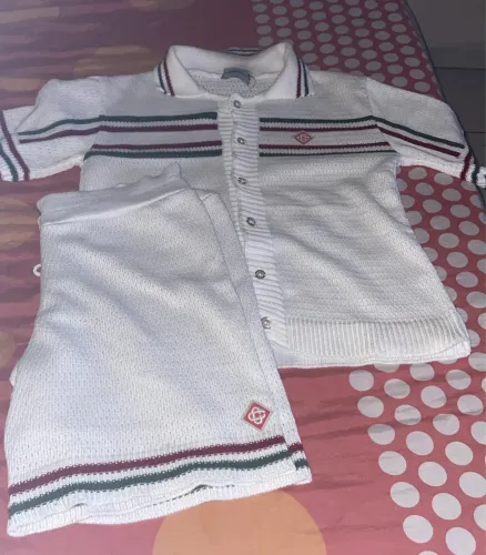 CONJUNTO, POLLO E BERMUDA CASA BLANCA TAMANHO L