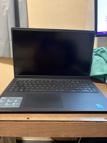 Inspiron 15 com i5 de 12º geraçao, 12 Gb de ram e 256Gb de SSD