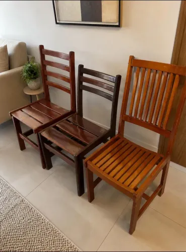 Cadeiras o conjunto com as três por 380