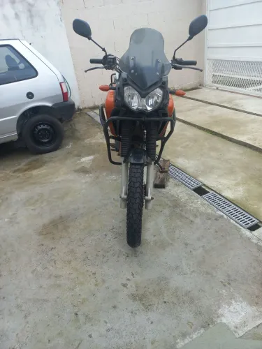Venda teneré 250