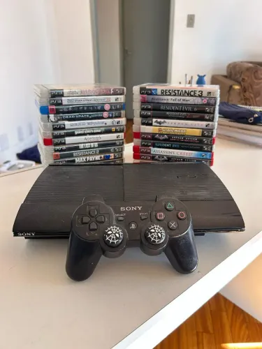 PS3 com 1 controle