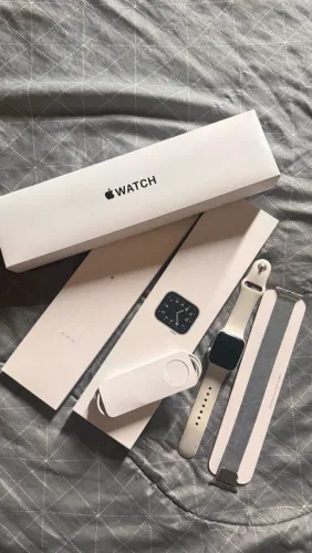 Apple Watch SE 40 mm GPS